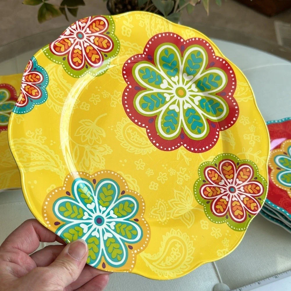 7 pc set Pier One Imports Melamine Dinner Plates Salad Sunny Bright Paisley‎ GUC
